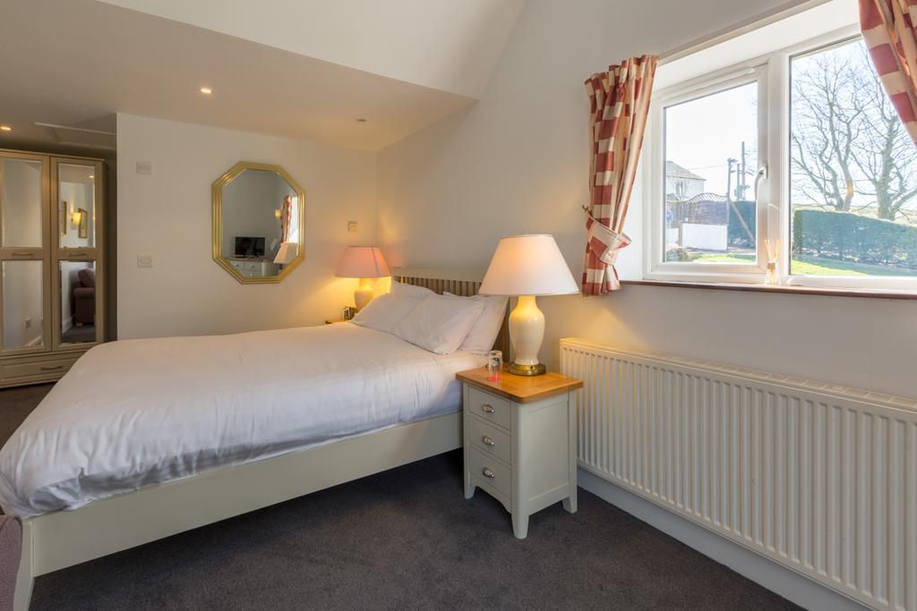 The Cross Keys Inn Tebay  Room photo